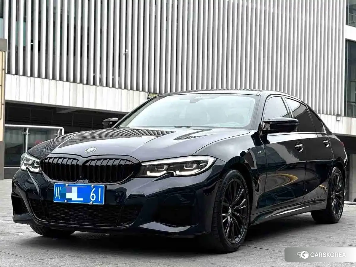 BMW 3 series 2021 Черный из Китая