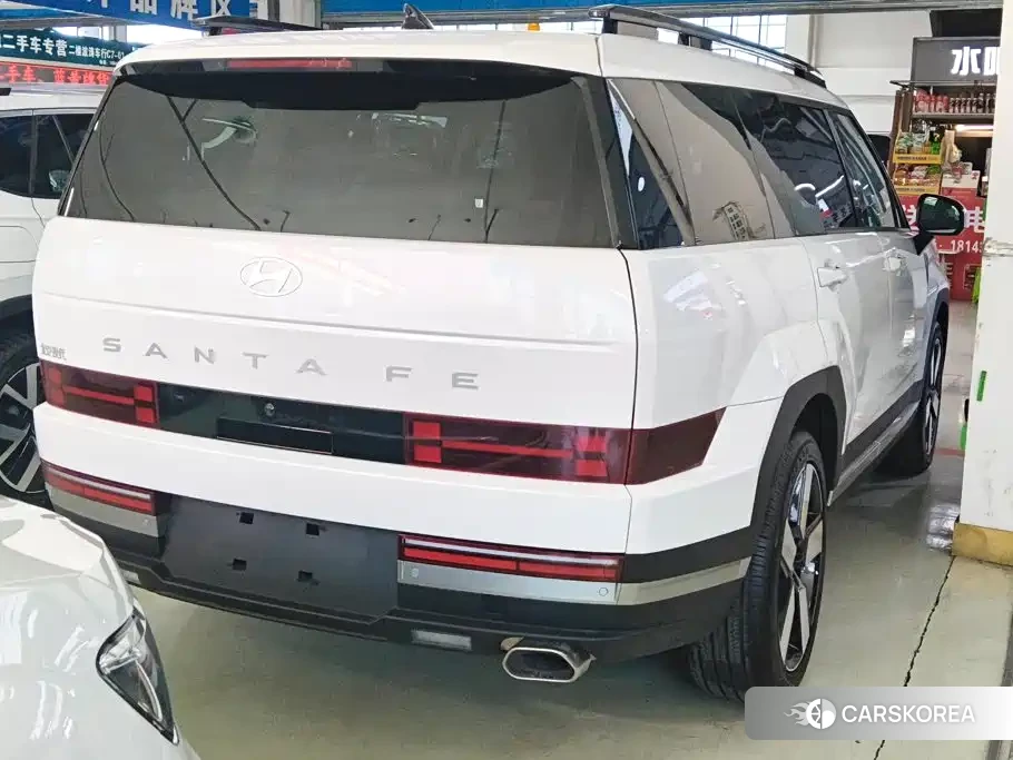 Hyundai Santa Fe 2026 Белый из Китая