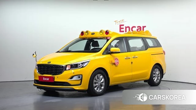 Kia The New Carnival 2018 Желтый из Кореи