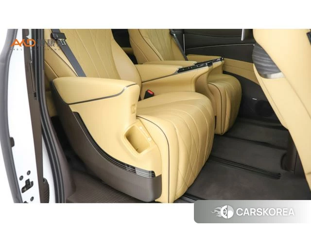 Denza D9 EV 2026 Белый из Китая