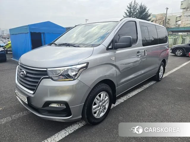 Hyundai The New Grand Starex 2019 Серебряный из Кореи