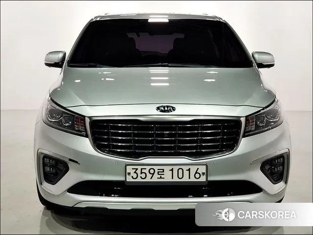 Kia The New Carnival 2020 Серебряный из Кореи