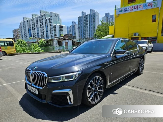 BMW 7 Series (G11) 2020 Черный из Кореи