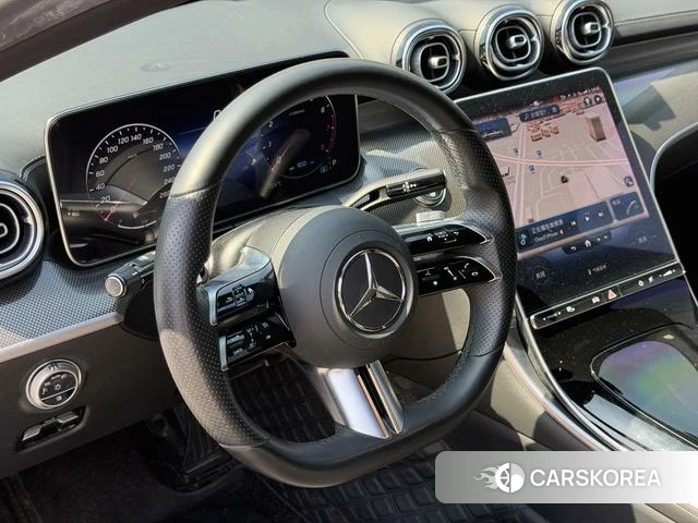 Mercedes-Benz Class C 2021 Белый из Китая
