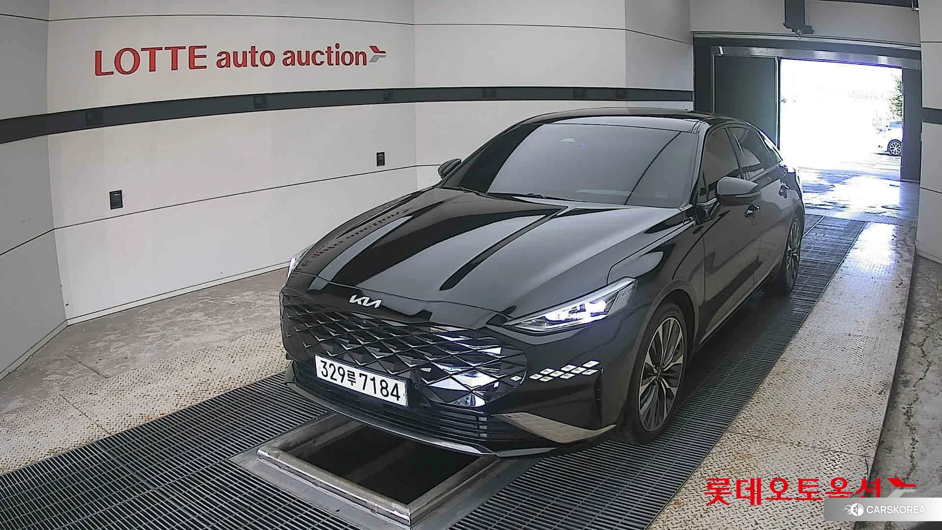 Kia K8 2023 Черный из Кореи