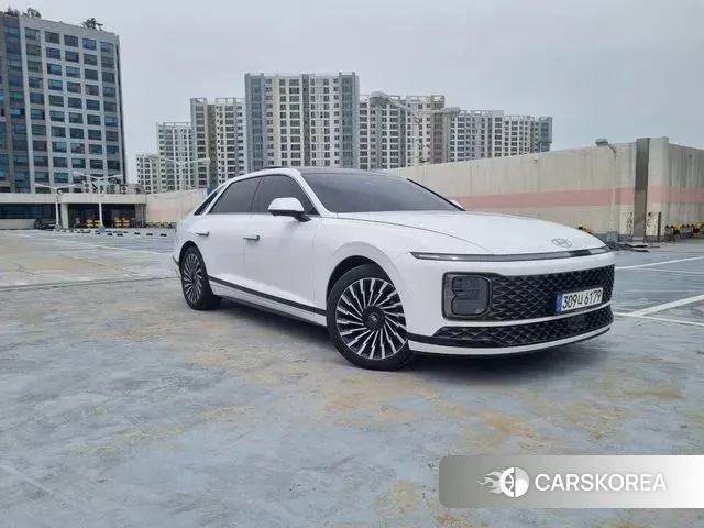 Hyundai Grandeur Hybrid (GN7) 2023 Белый из Кореи