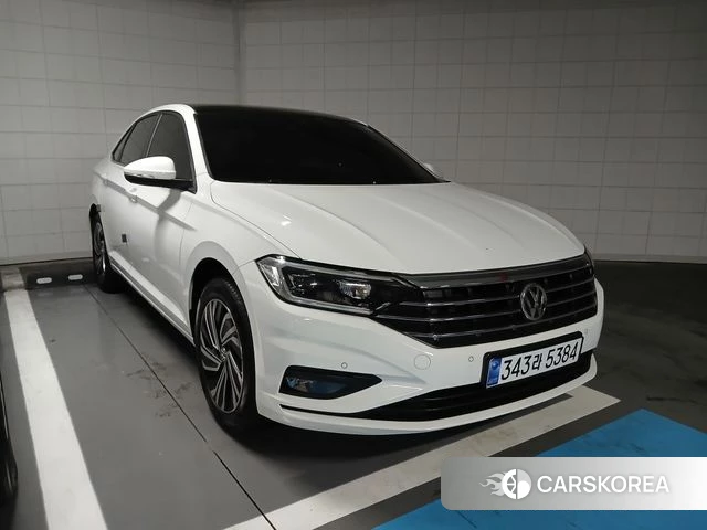 Volkswagen 7th Generation of Jetta 2021 Белый из Кореи