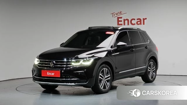 Volkswagen Tiguan second Generation 2023 Черный из Кореи