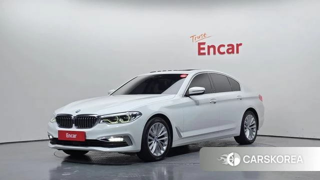 BMW 5 Series (G30) 2018 Белый из Кореи