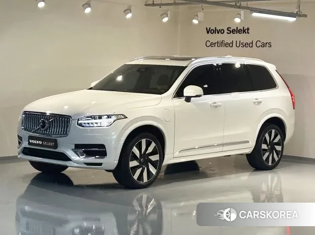 Volvo XC90 second Generation 2025 Белый из Кореи