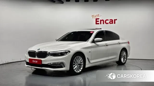 BMW 5 Series (G30) 2018 Белый из Кореи