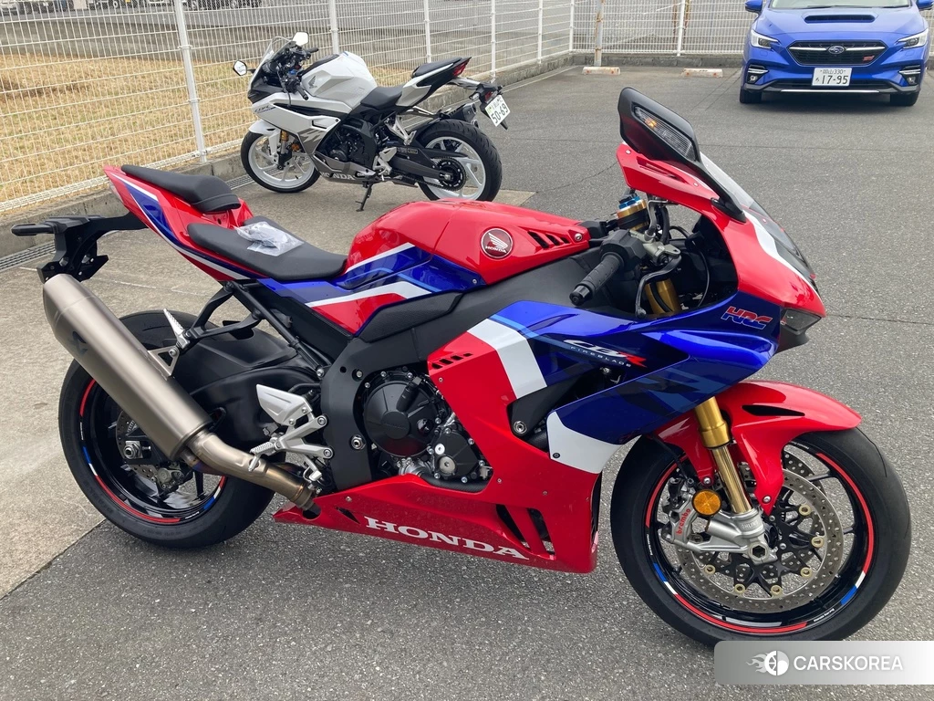 Проданный Honda CBR1000RR-R FIREBLADE 2020 из Японии