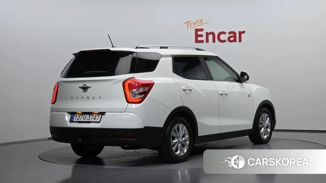 Ssangyong Tivoli Air 2019 Белый из Кореи