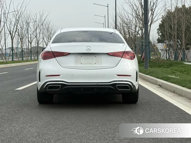 Mercedes-Benz Class C 2024 Белый из Китая
