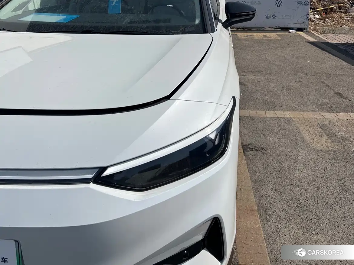 Volkswagen ID.7 VIZZION 2024 Белый из Китая