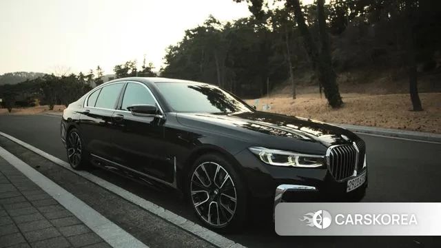 BMW 7 Series (G11) 2022 Черный из Кореи