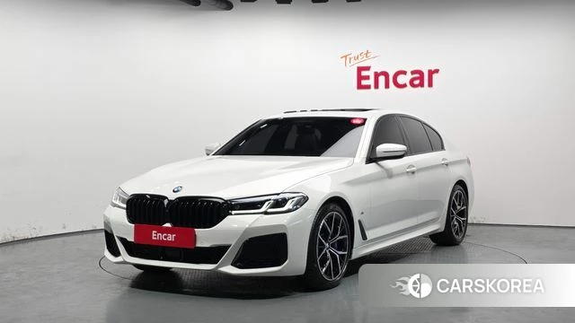 BMW 5 Series (G30) 2023 Белый из Кореи