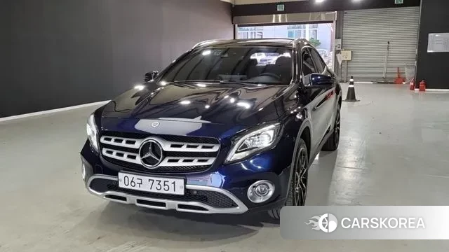Mercedes-Benz GLA-Class X156 2018 Синий из Кореи