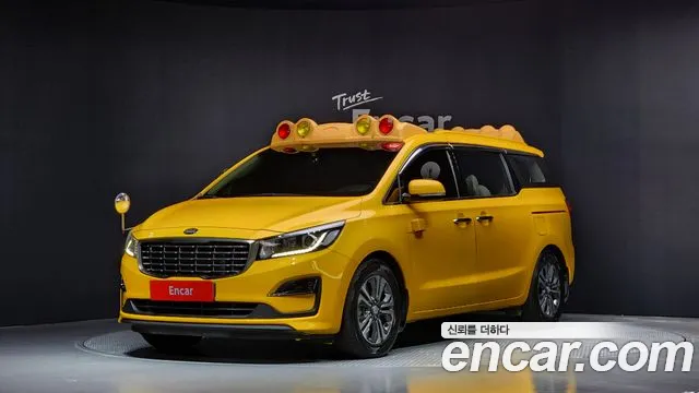 Kia The New Carnival 2018 Желтый из Кореи