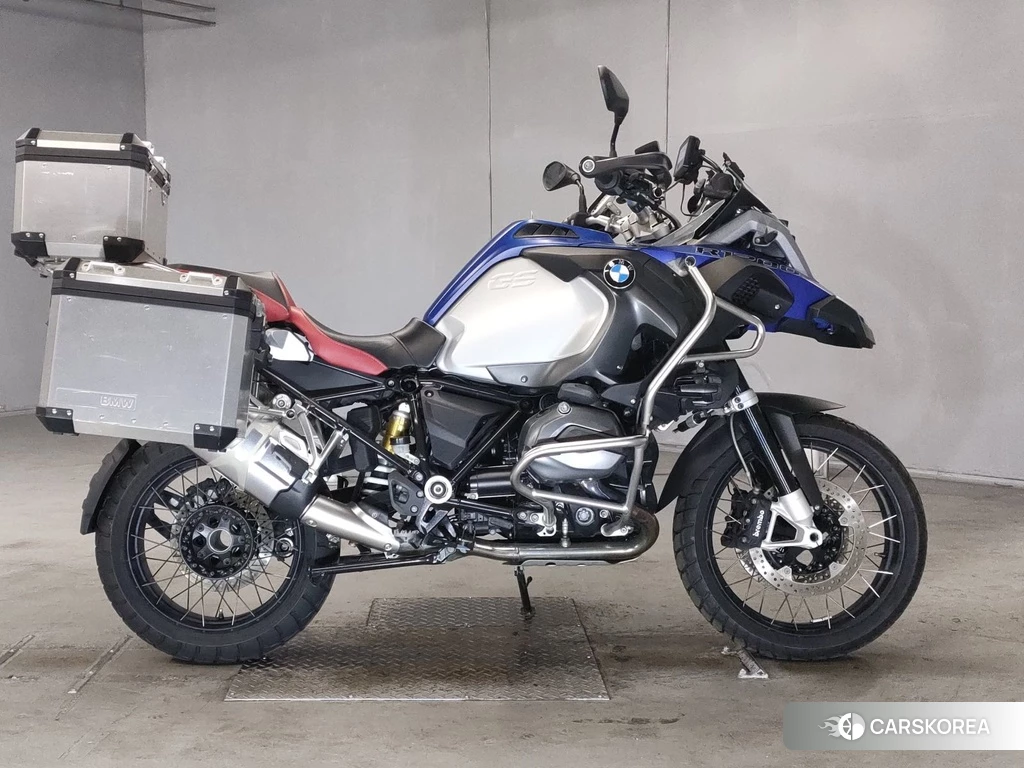 Проданный BMW R1200GS ADVENTURE 2015 из Японии