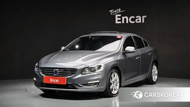 Volvo S60 2018 Серый из Кореи