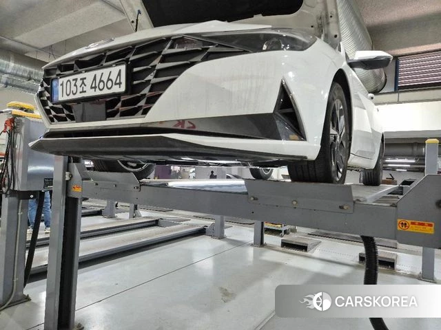 Hyundai Avante (CN7) 2022 Белый из Кореи