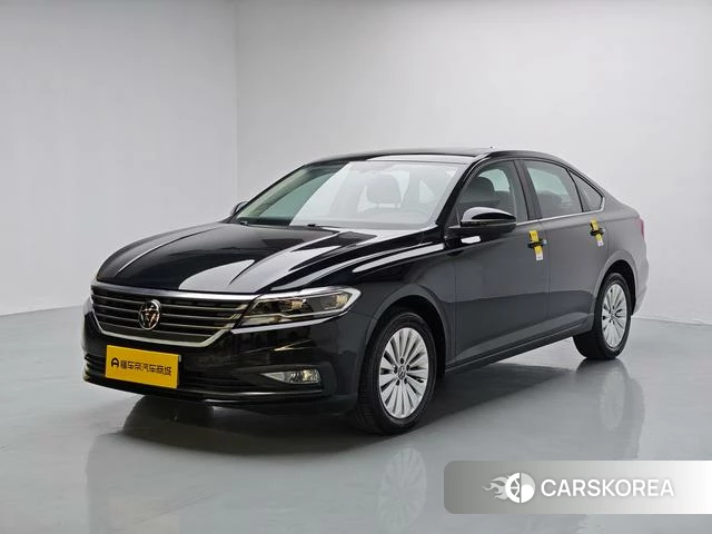 Volkswagen Lavida 2022 Черный из Китая
