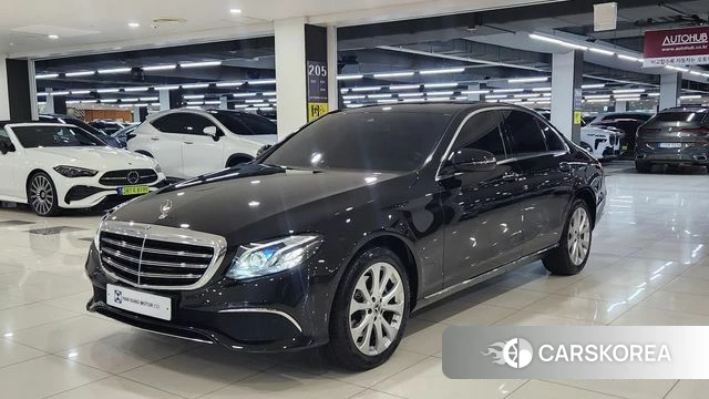 Mercedes-Benz E-Class W213 2019 Черный из Кореи