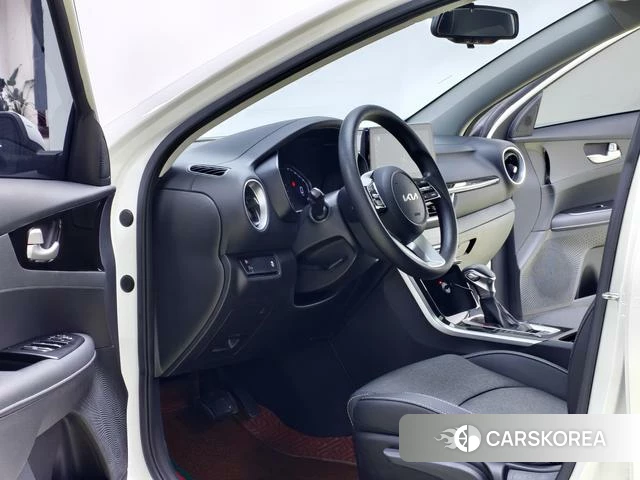 Kia K3 2023 Белый из Китая