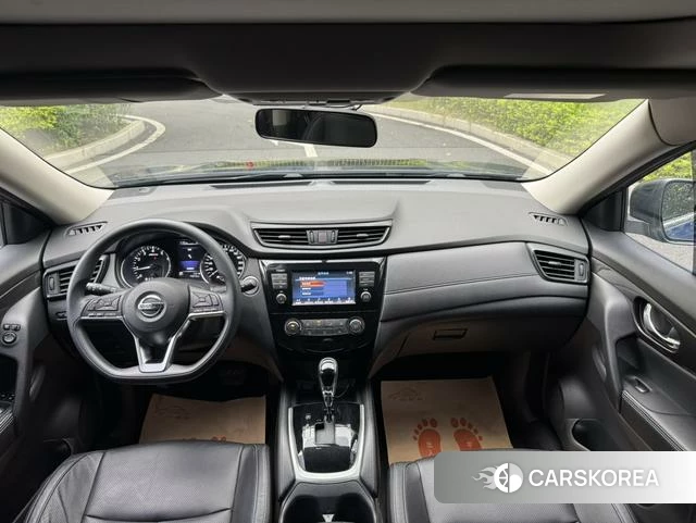 Nissan Qijun 2018 Синий из Китая