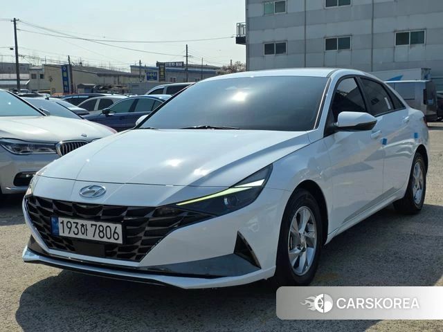 Hyundai Avante (CN7) 2022 Белый из Кореи
