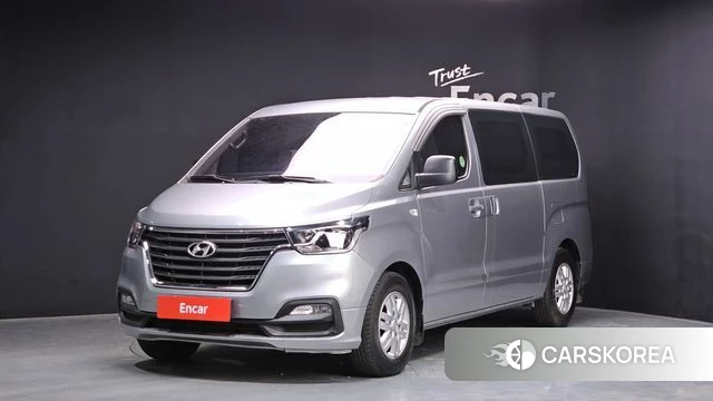 Hyundai The New Grand Starex 2018 Серебристо-серый из Кореи