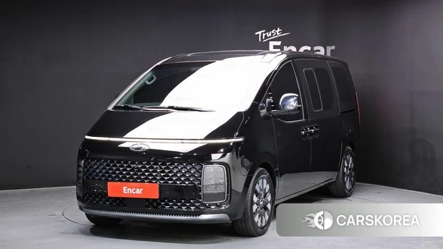 Hyundai Staria 2023 Черный из Кореи