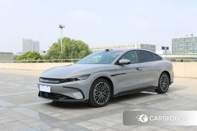 BYD Han DM 2025 Темно-серый из Китая