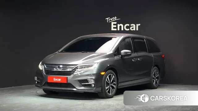 Honda Odyssey 2019 Серый из Кореи