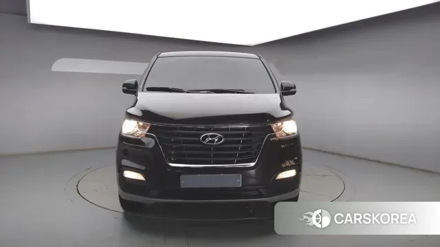 Hyundai The New Grand Starex 2018 Коричневый из Кореи