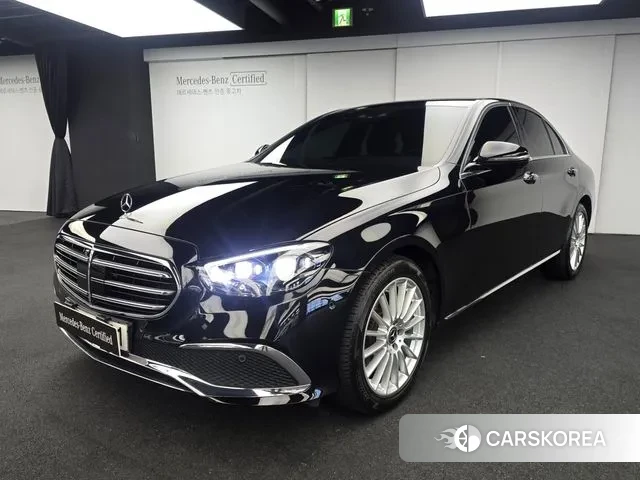 Mercedes-Benz E-Class W213 2022 Черный из Кореи