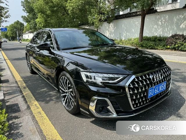 Audi A8 2022 Черный из Китая