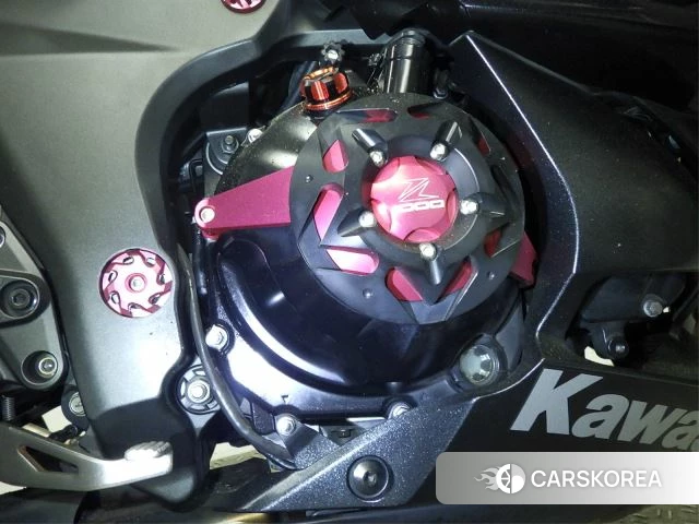 Engine photo