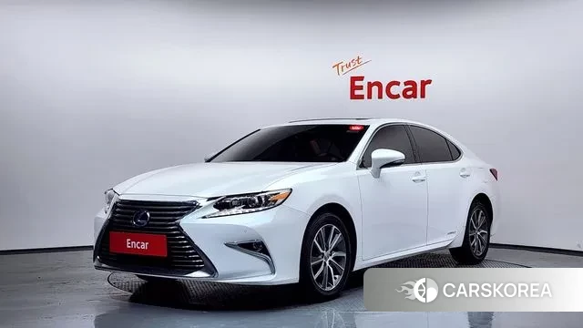 Lexus New ES300h 2018 Белый из Кореи