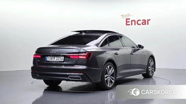 Audi A6 (C8) 2022 Серый из Кореи
