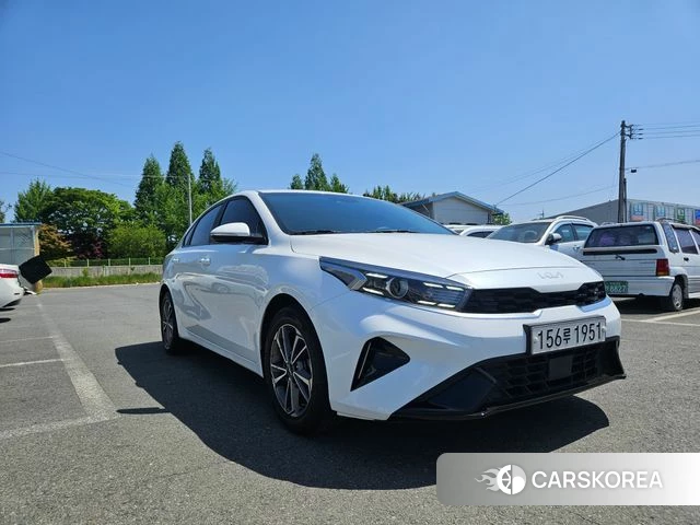 Kia The New K3 2nd generation 2021 Белый из Кореи