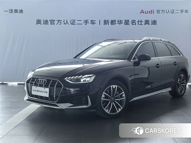 Audi A4 (import) 2023 Черный из Китая