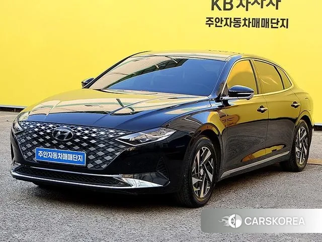Hyundai The New Grandeur IG Hybrid 2022 Черный из Кореи
