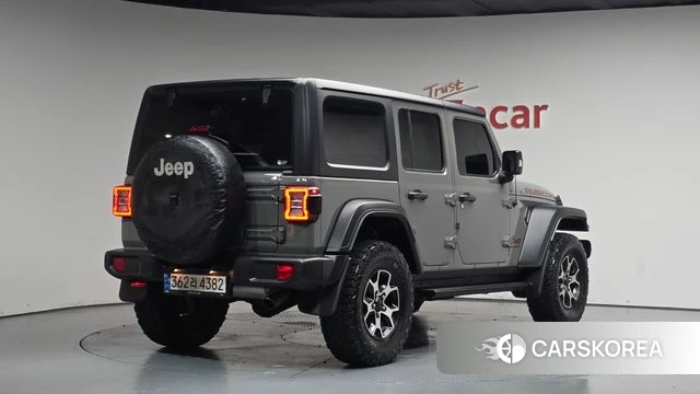 Jeep Wrangler (JL) 2023 Серебристо-серый из Кореи