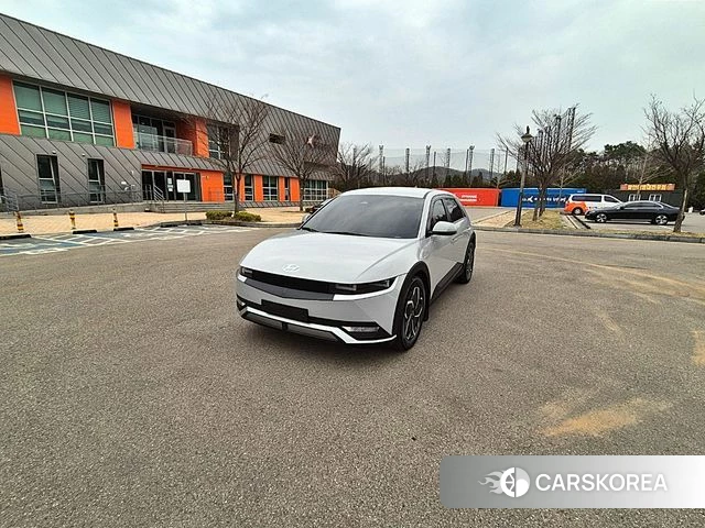 Hyundai Ionic 5 2024 Серебристо-серый из Кореи
