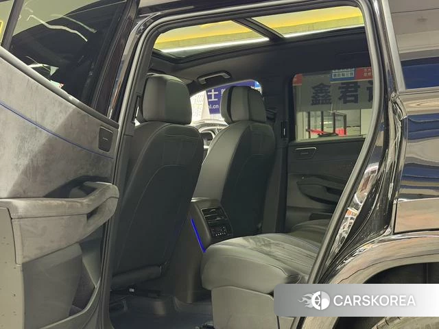 Volkswagen Tourang 2025 Черный из Китая