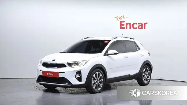 Kia Stonic 2018 Белый из Кореи