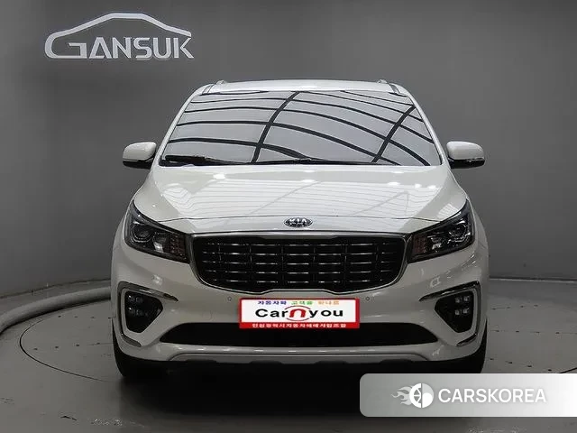Kia The New Carnival 2018 Белый из Кореи