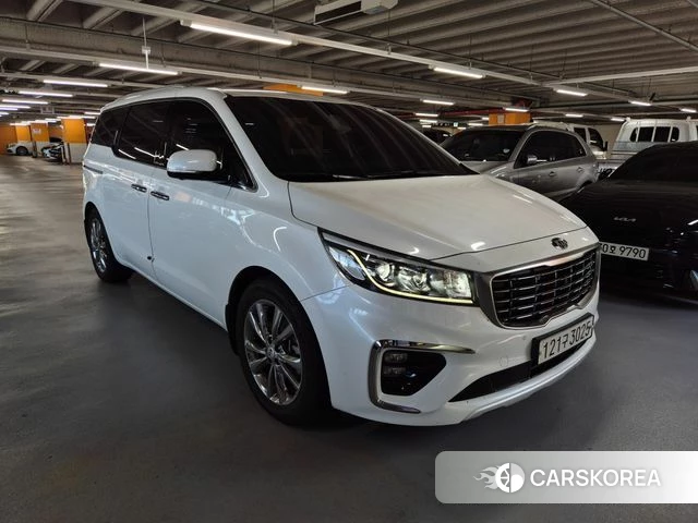 Kia The New Carnival 2018 Белый из Кореи
